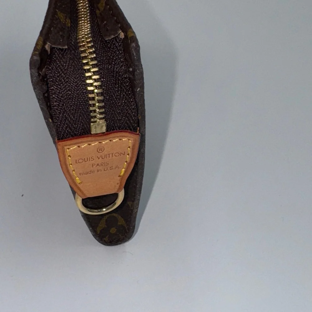 Louis Vuitton Monogram Pouch